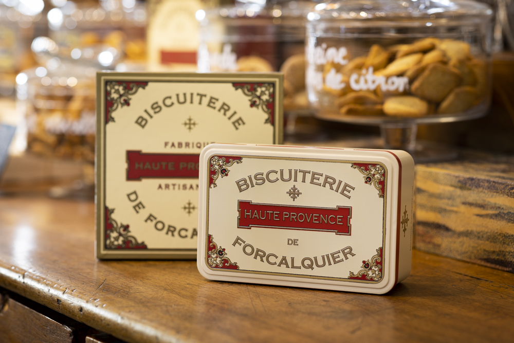 Boites de la biscuiterie de Forcalquier