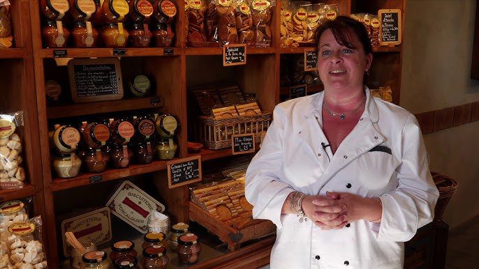 La patronne de la biscuiterie de Forcalquier